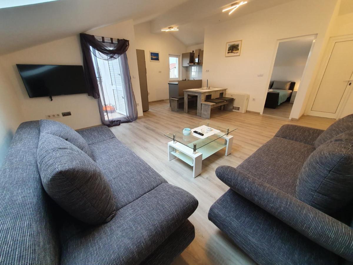 Apartments Villa M&M 2 Bibinje Esterno foto