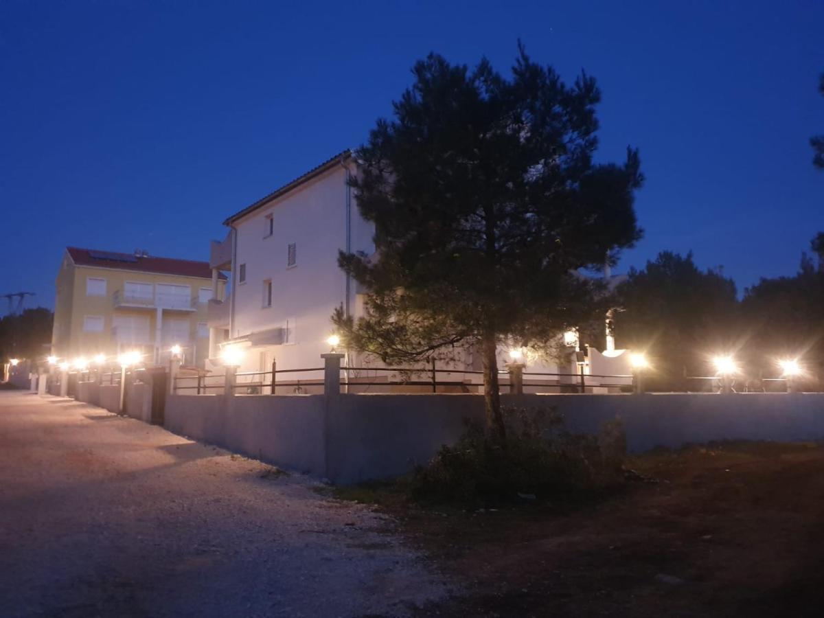 Apartments Villa M&M 2 Bibinje Esterno foto